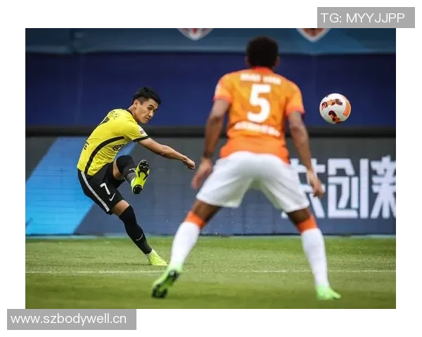 武汉足球队在城市联赛中的技术表现分析与点评